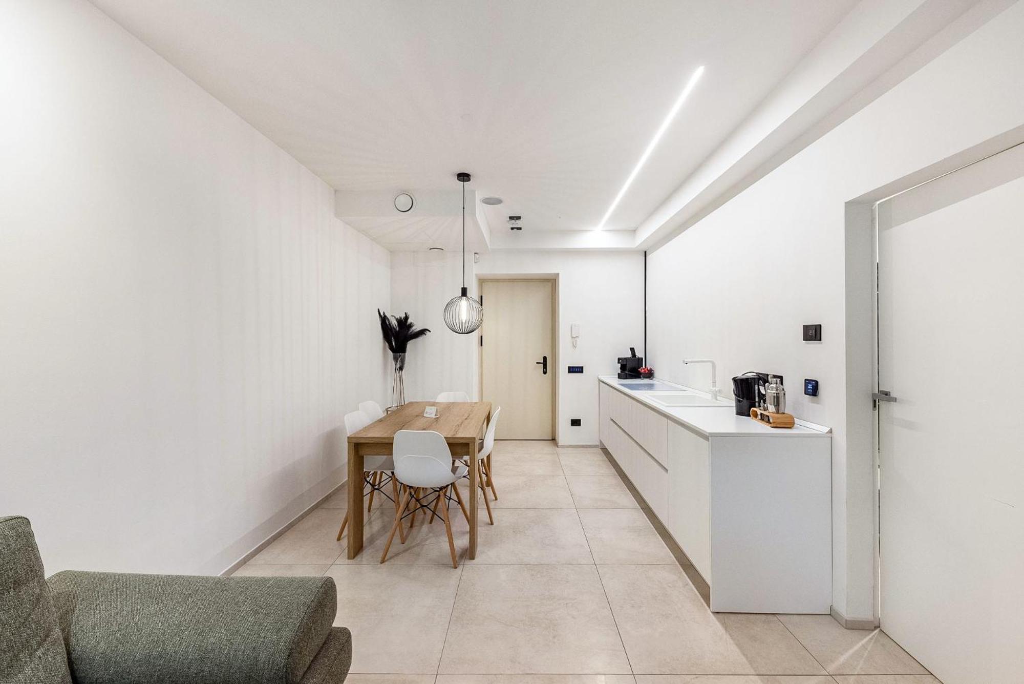 App 206 Palazzo Cavour Apartment Bolzano Luaran gambar