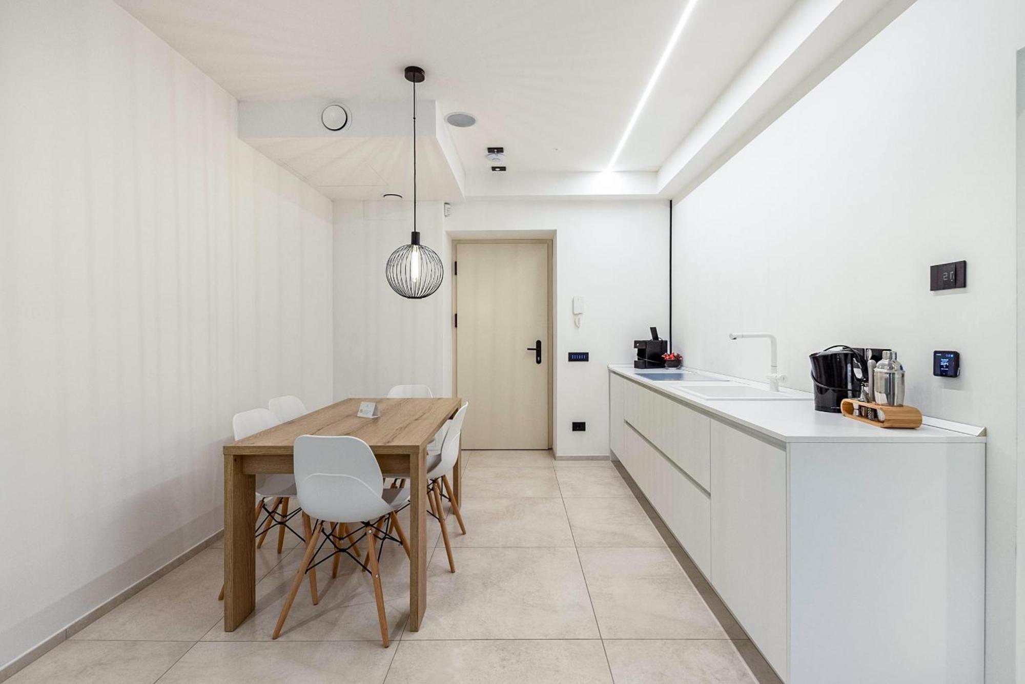 App 206 Palazzo Cavour Apartment Bolzano Luaran gambar